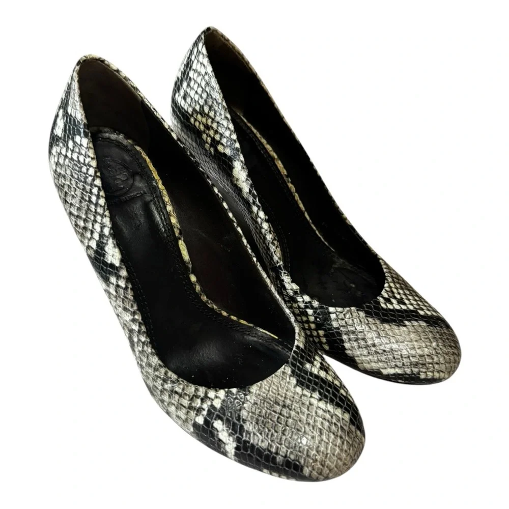 Tory Burch Benton Snakeskin Embossed Leather Wedge Pumps Size 7.5